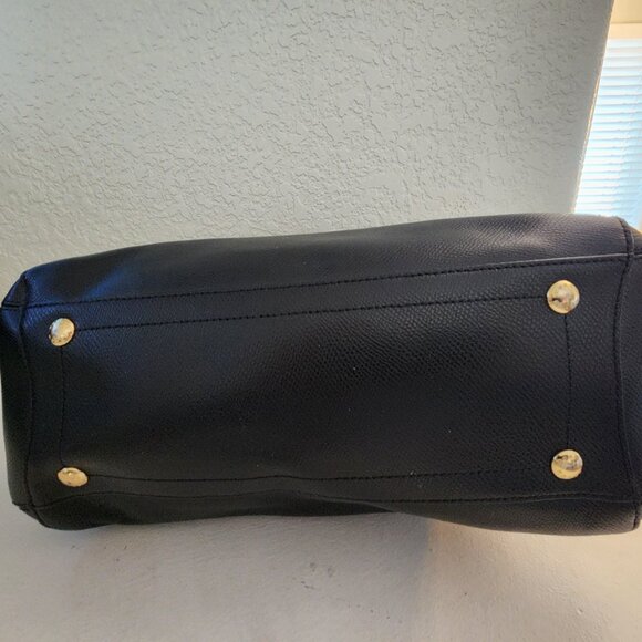 Like New Coach Margot Black Leather Shoulder Bag Purse - Picture 6 of 14